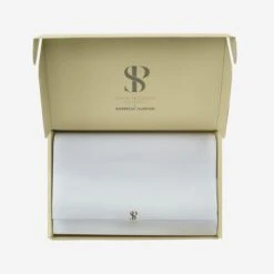 Monte Marl Throw -AuraLiving Furniture Store 146061 throw box sp open1