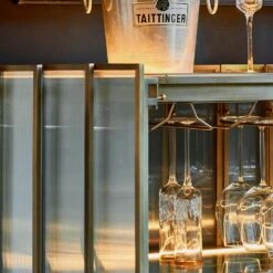 Shimmer Bar Cabinet 7 Shimmer Bar Cabinet -AuraLiving Furniture Store 267753 shimmer close