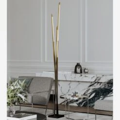 Gansevoort Floor Lamp -AuraLiving Furniture Store 340366 gansevoort life
